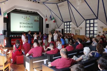 Cerimonia di accoglienza con le Autorità